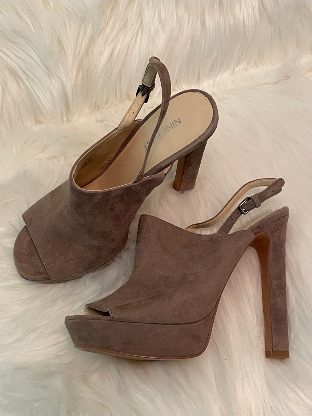 NWOT Nine West - Taupe Suede Platform Peep-Toe Slingback Heels 7.5